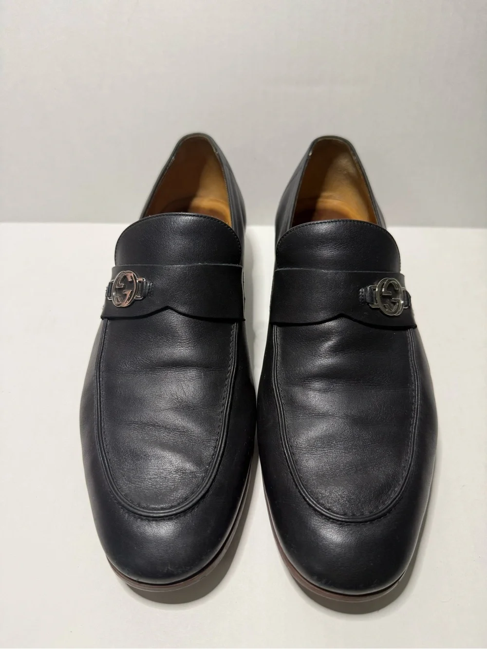 Gucci Black Leather Slip-On Loafers with Silver Interlocking G Almond Toe
